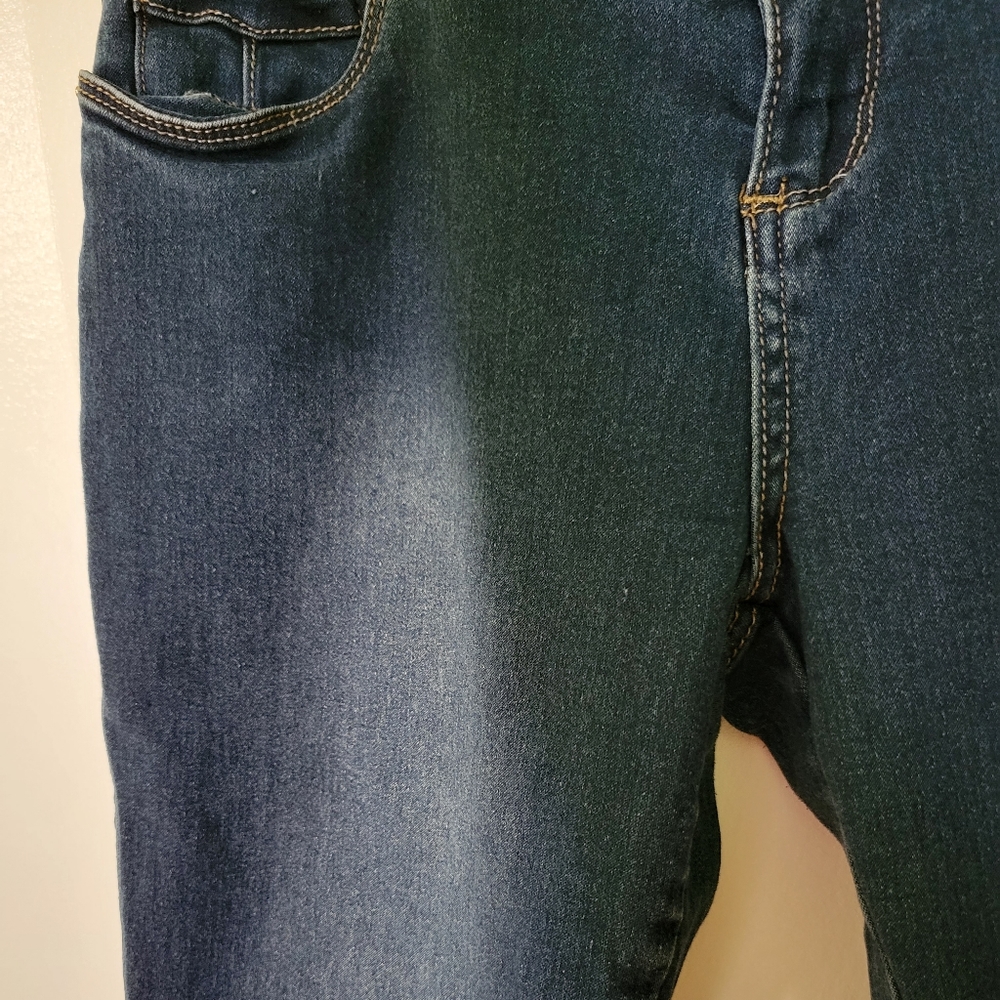 Denim Jeans - Picture 4 of 5